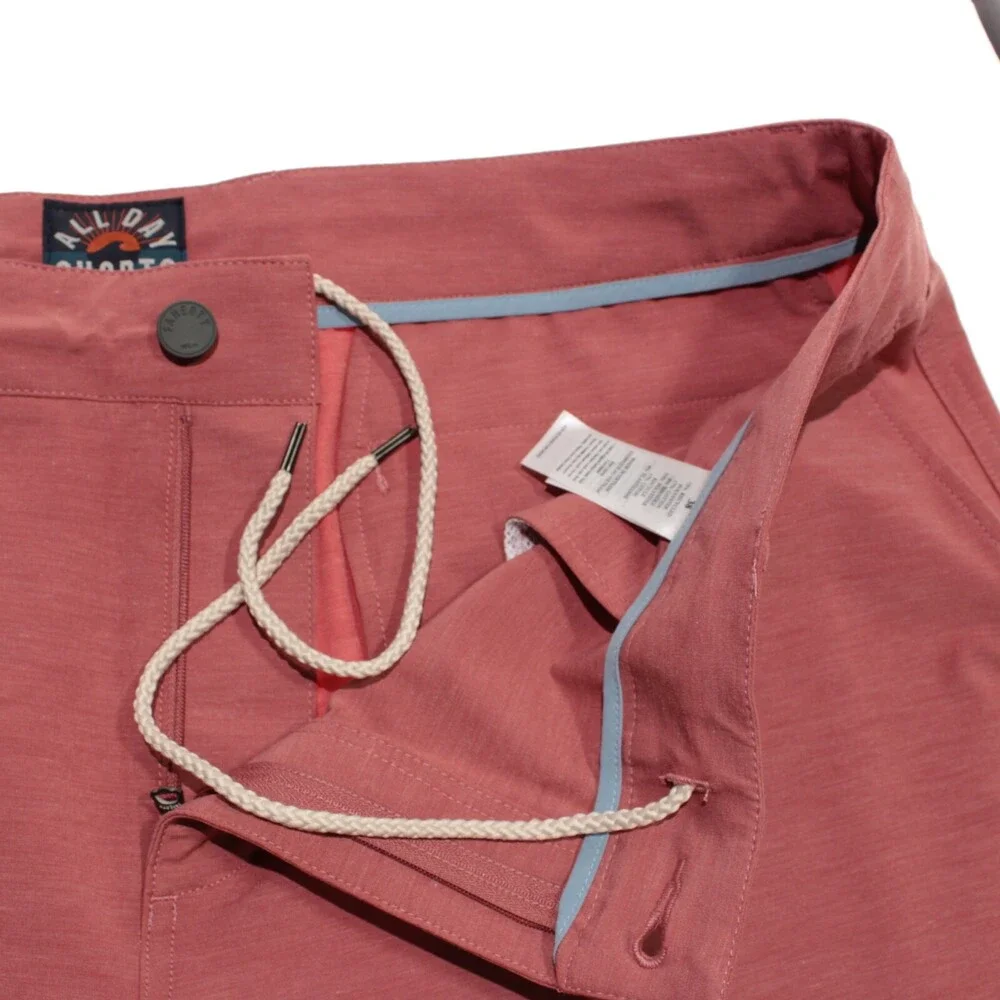 Faherty NWT Bermudas / Casual Shorts Size 38 US In Solid Red Polyester Blend